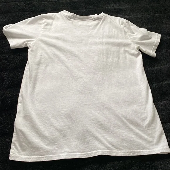 H&M Graphic T Shirt - Picture 4 of 6